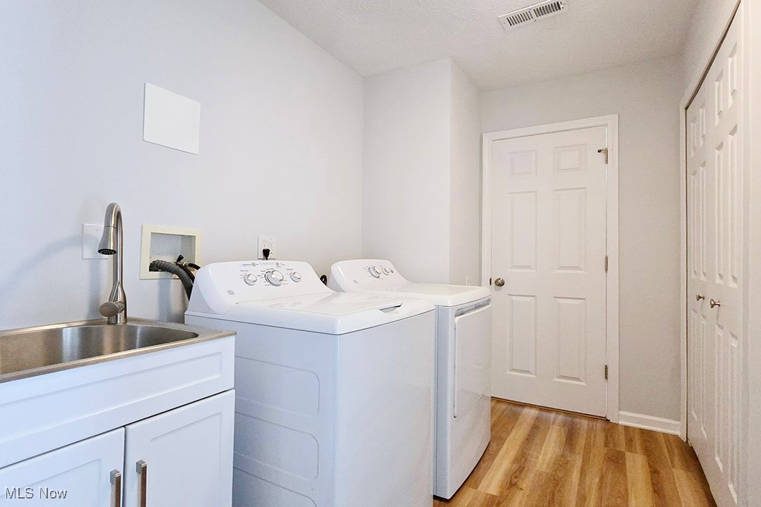 1213 Eastwood Avenue Mayfield Heights OH 44124