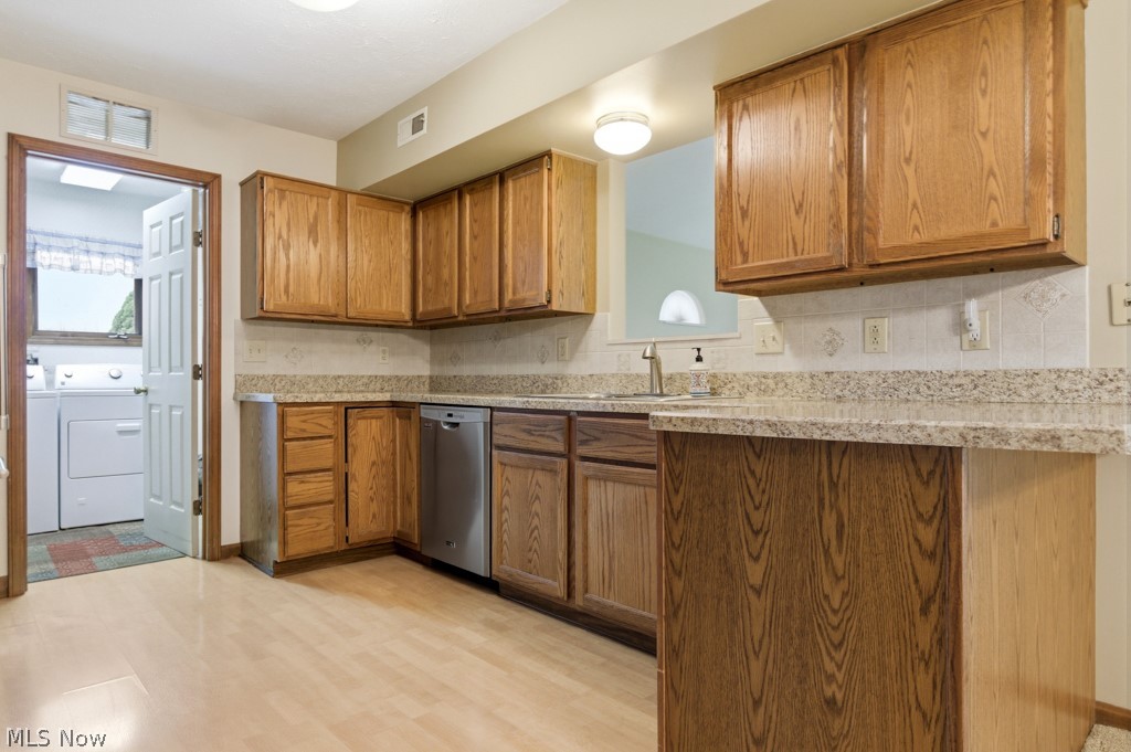 7585 Bar Harbour Lane Mentor OH 44060