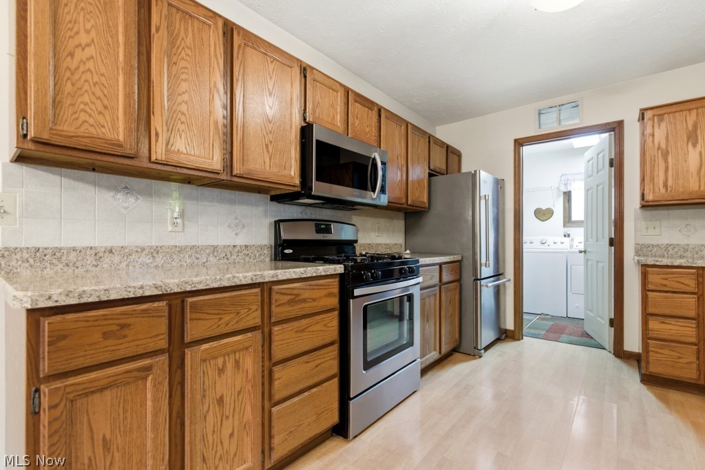 7585 Bar Harbour Lane Mentor OH 44060