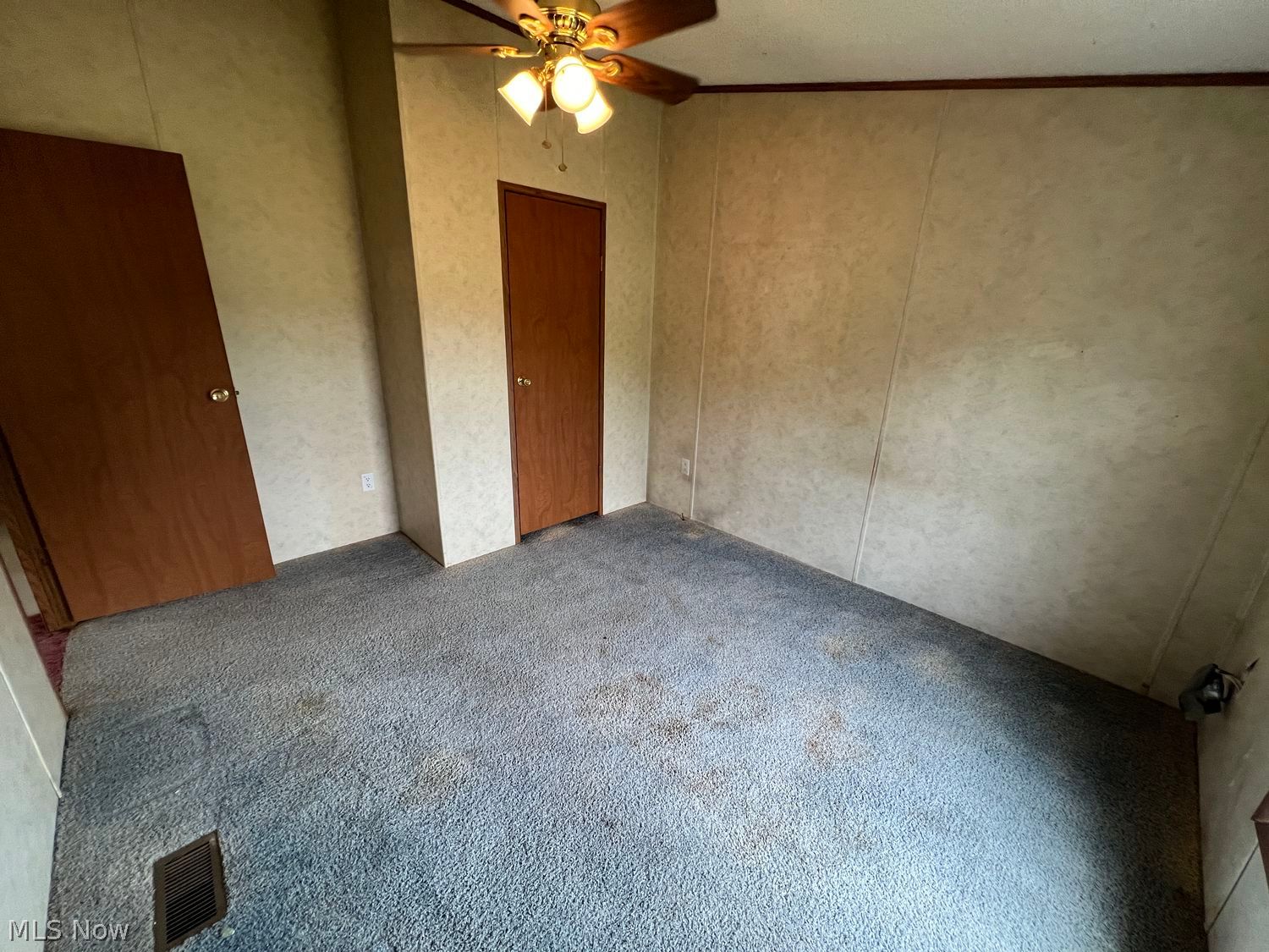 15180 W Akron Canfield Road Berlin Center OH 44401