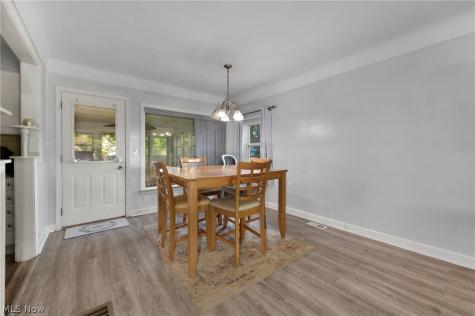 991 Reeve Road Elyria OH 44035
