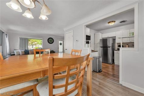 991 Reeve Road Elyria OH 44035