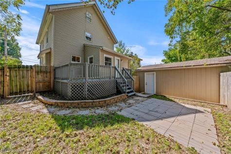 33 Brighton Drive Akron OH 44301