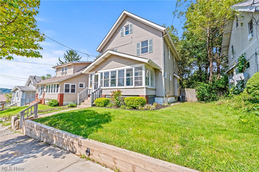 33 Brighton Drive Akron OH 44301