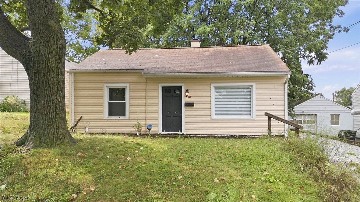 898 Reed Avenue Akron OH 44306