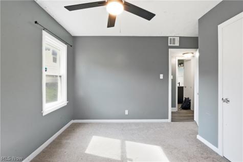 898 Reed Avenue Akron OH 44306