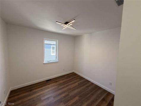 1872 W 57th Street Cleveland OH 44102