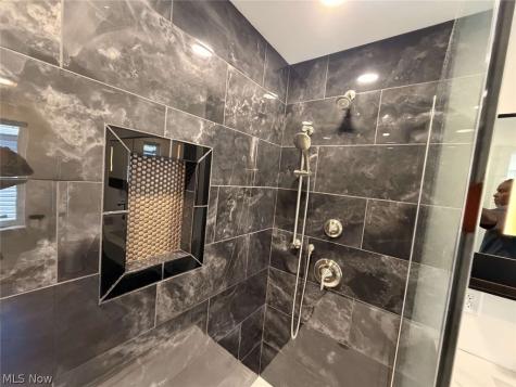 1872 W 57th Street Cleveland OH 44102