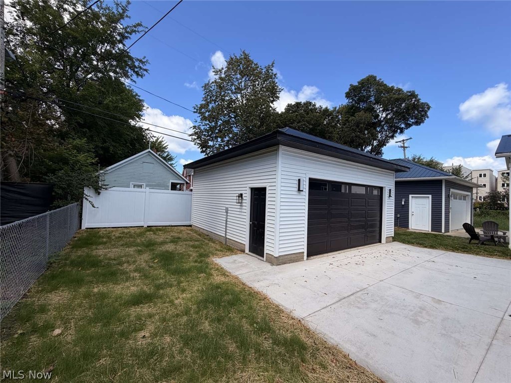 1872 W 57th Street Cleveland OH 44102