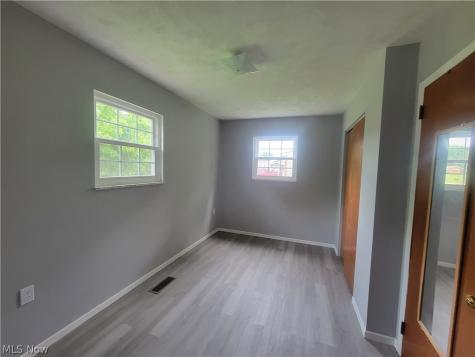 185 Belavista Drive Marietta OH 45750