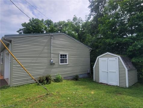 185 Belavista Drive Marietta OH 45750