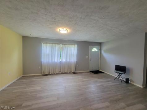 185 Belavista Drive Marietta OH 45750