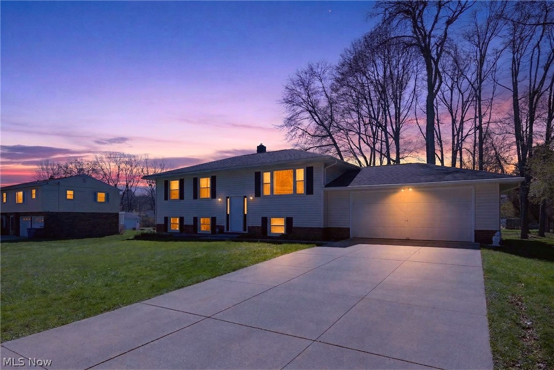 2058 Scenic Way Akron OH 44312