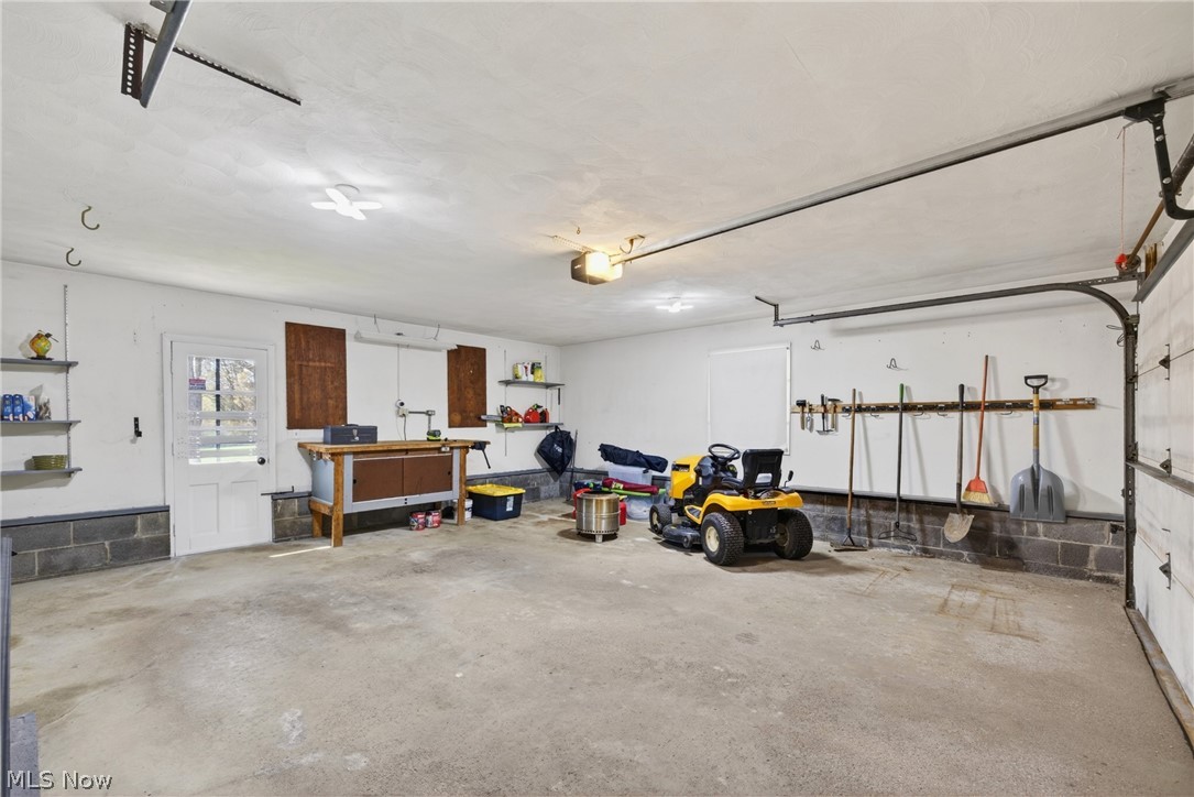 2058 Scenic Way Akron OH 44312