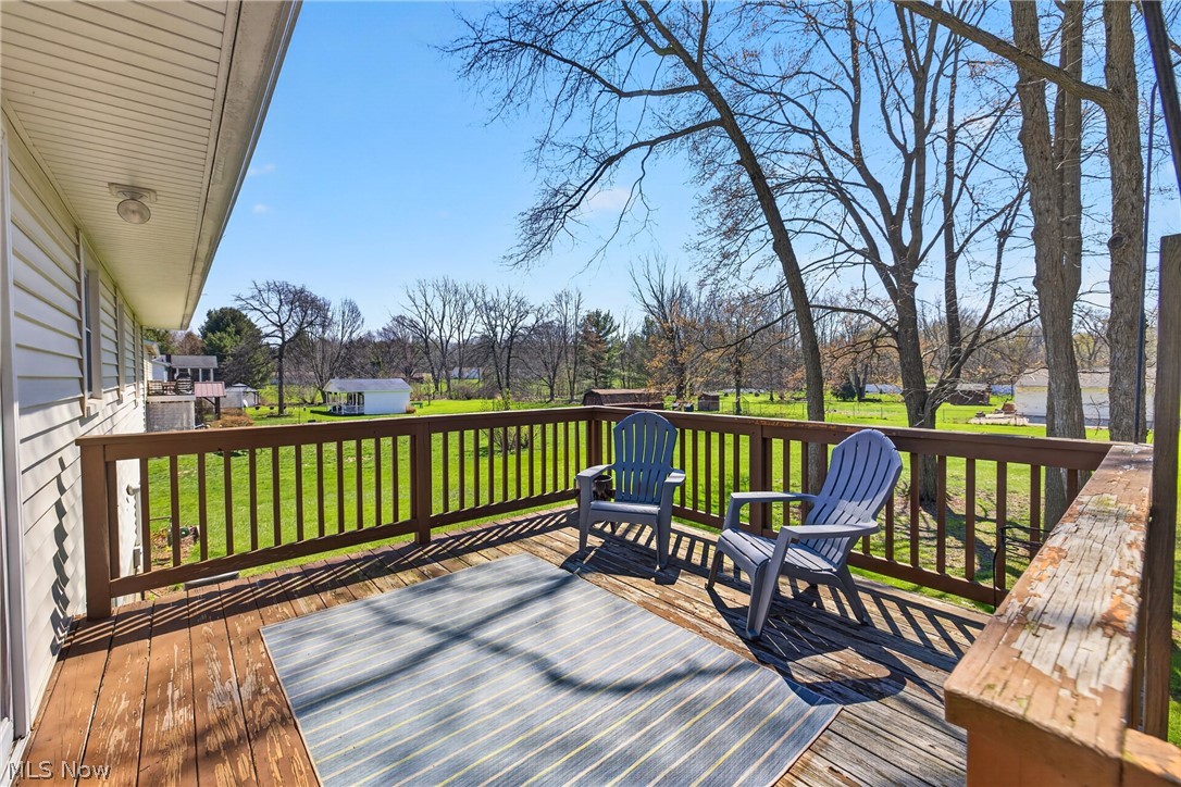 2058 Scenic Way Akron OH 44312