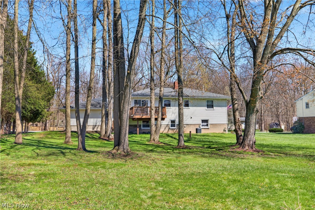 2058 Scenic Way Akron OH 44312