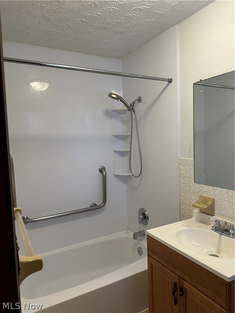 1715 Mansfield Lucas Road Mansfield OH 44903