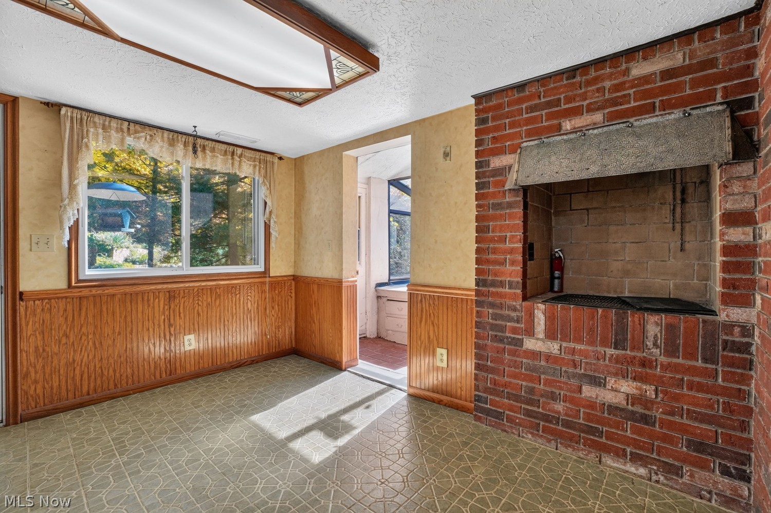 10801 Tibbetts Road Kirtland OH 44094