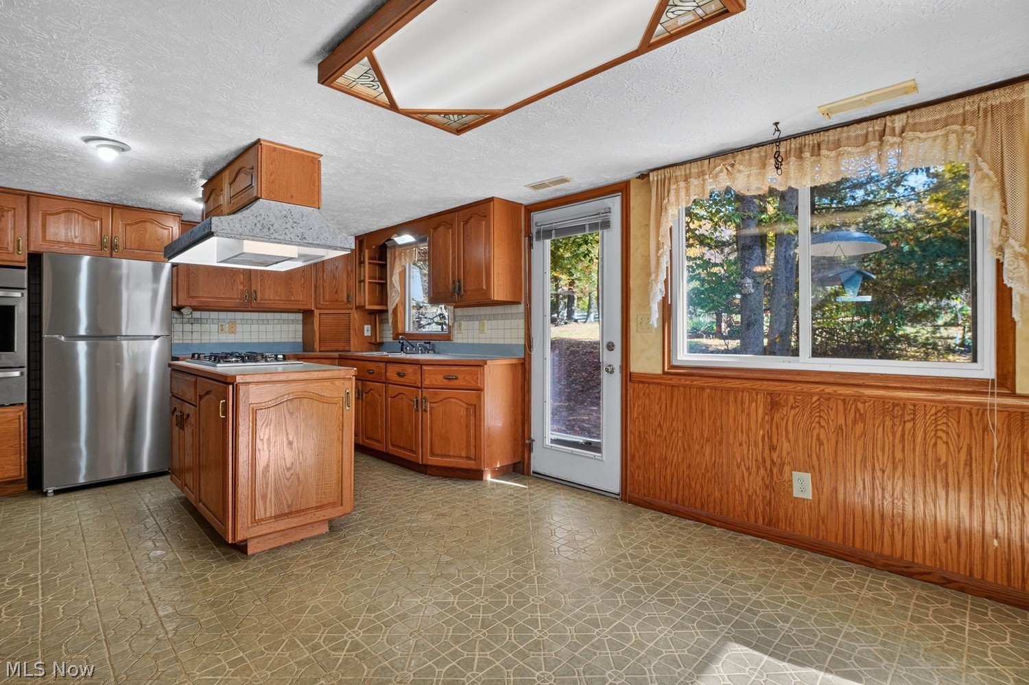 10801 Tibbetts Road Kirtland OH 44094