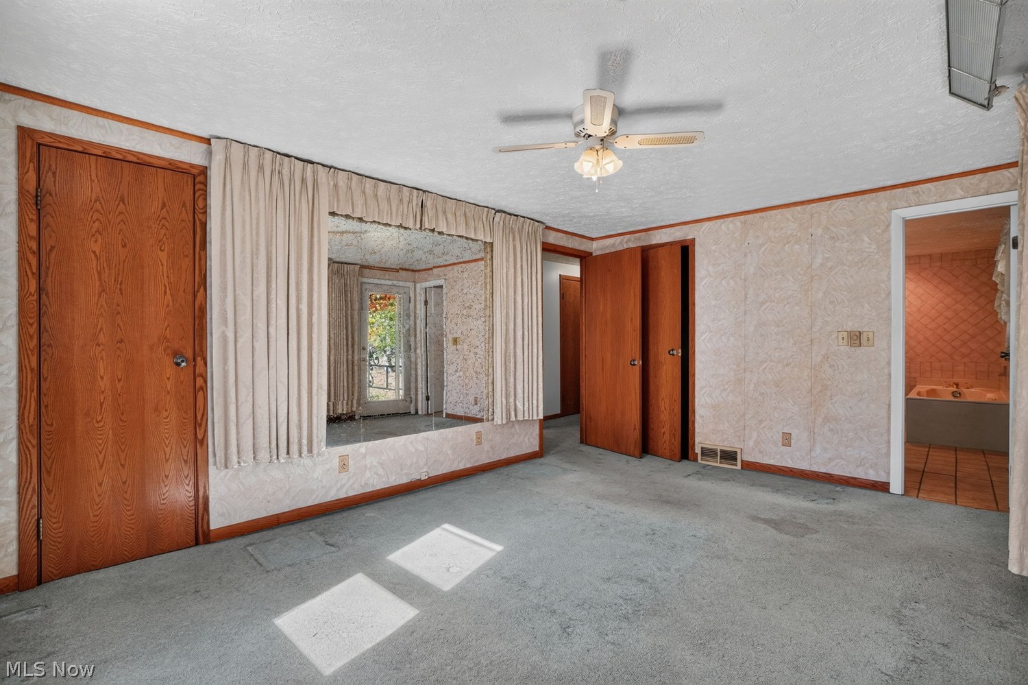 10801 Tibbetts Road Kirtland OH 44094