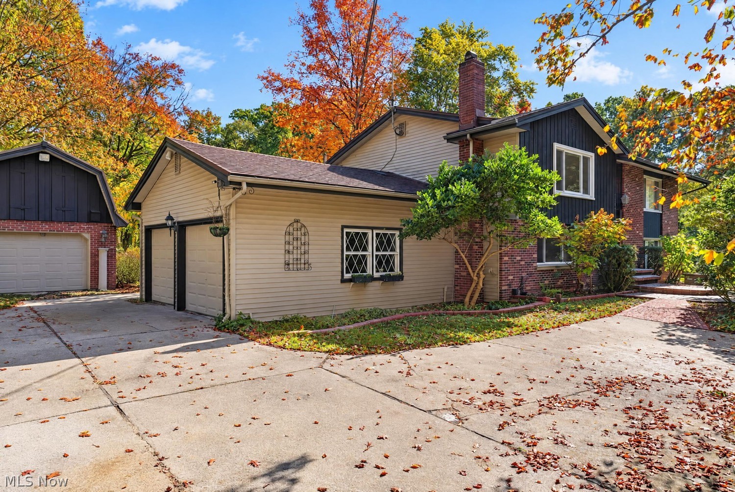 10801 Tibbetts Road Kirtland OH 44094