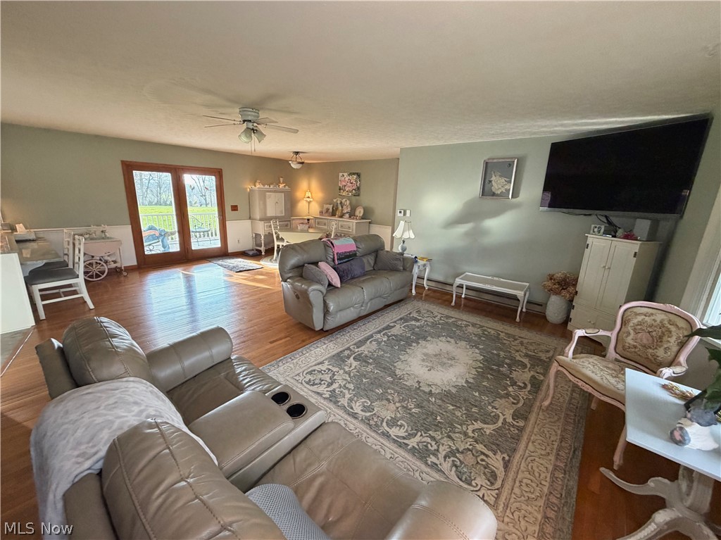 5279 Newgarden Road Salem OH 44460