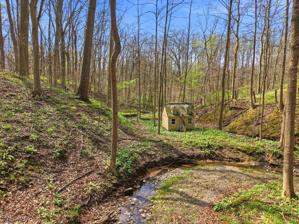 6055 Deepwood Drive Chagrin Falls OH 44022