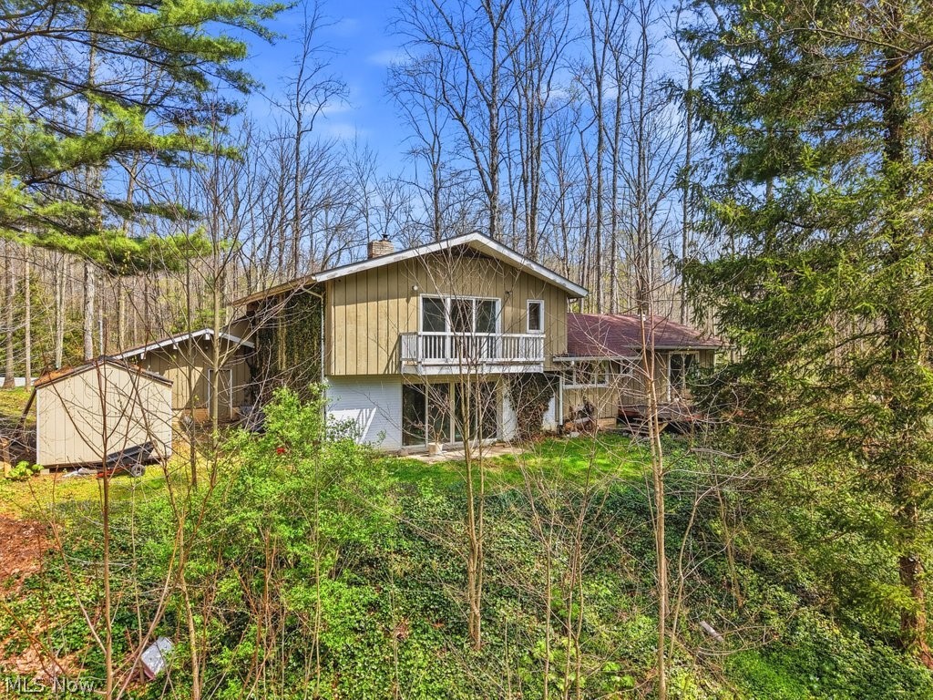 6055 Deepwood Drive Chagrin Falls OH 44022