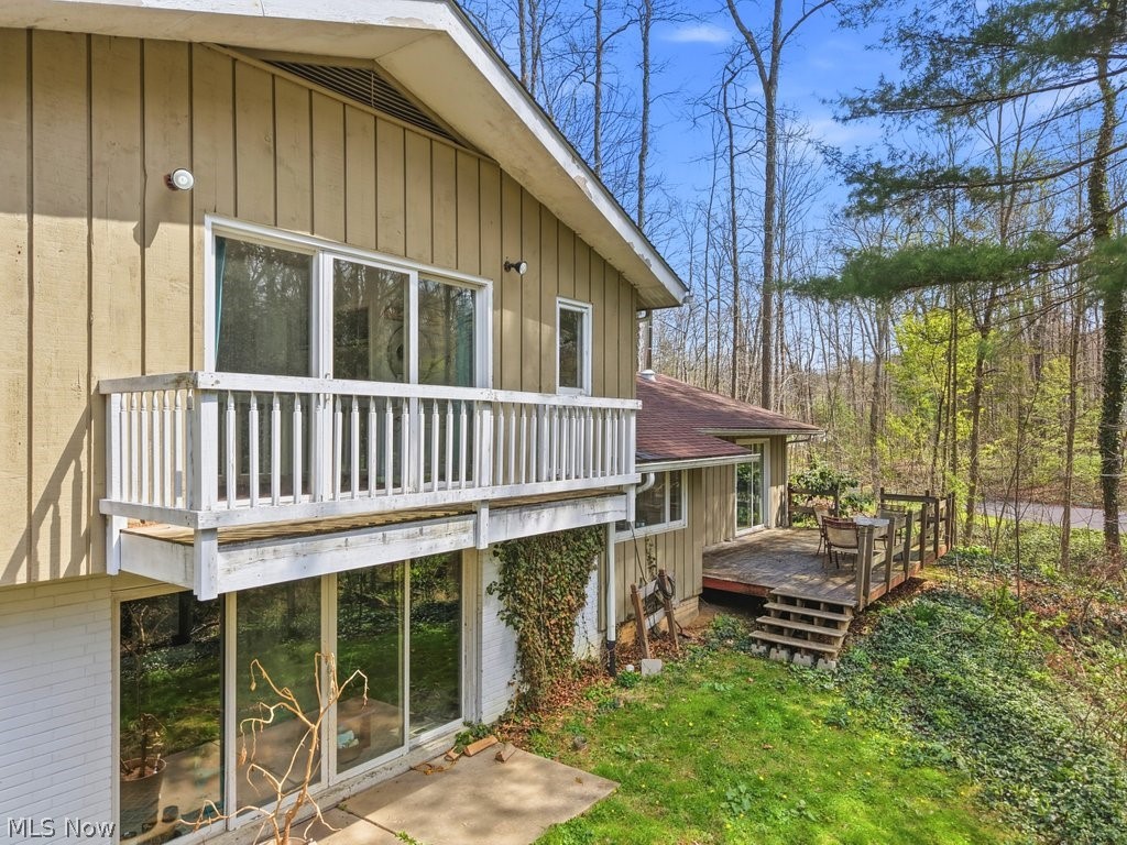 6055 Deepwood Drive Chagrin Falls OH 44022