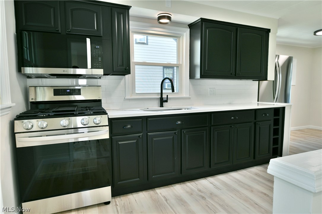 3384 Lakeside Drive Mineral Ridge OH 44440