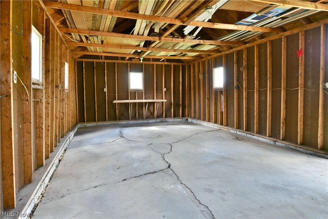 3384 Lakeside Drive Mineral Ridge OH 44440