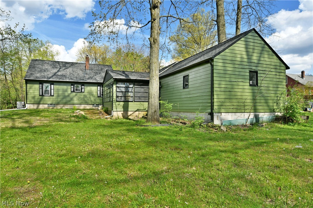 3384 Lakeside Drive Mineral Ridge OH 44440