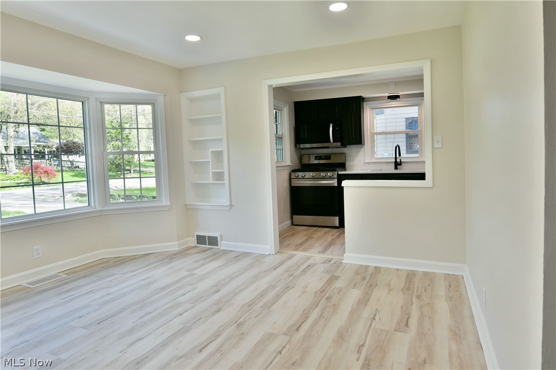 3384 Lakeside Drive Mineral Ridge OH 44440