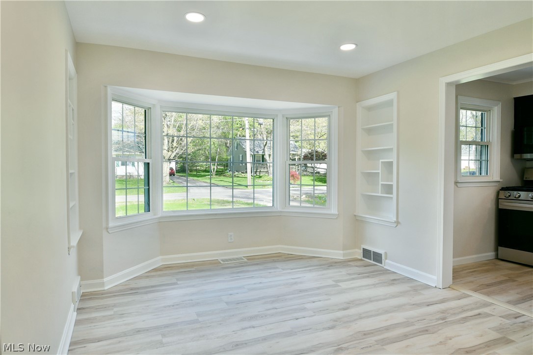 3384 Lakeside Drive Mineral Ridge OH 44440