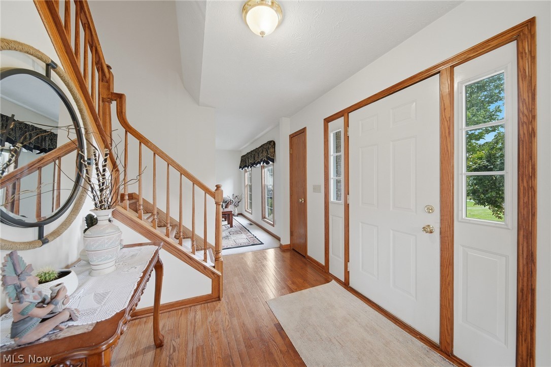 14716 Lawmont Street North Lawrence OH 44666