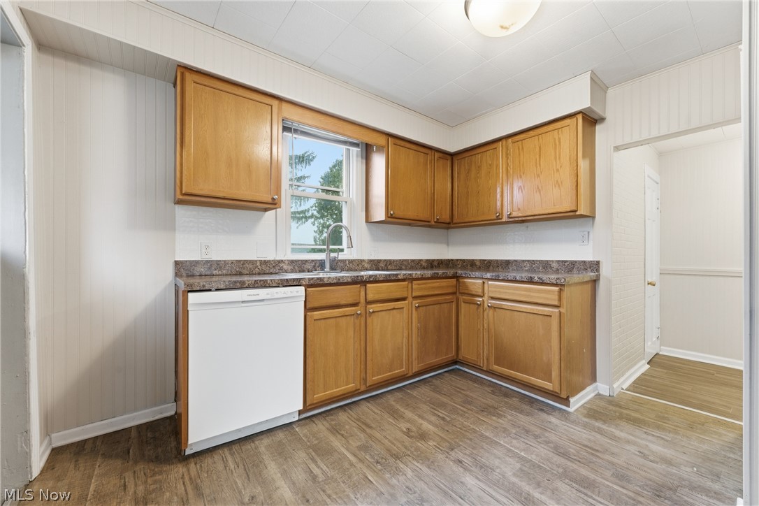 294 Plain Street Magnolia OH 44643