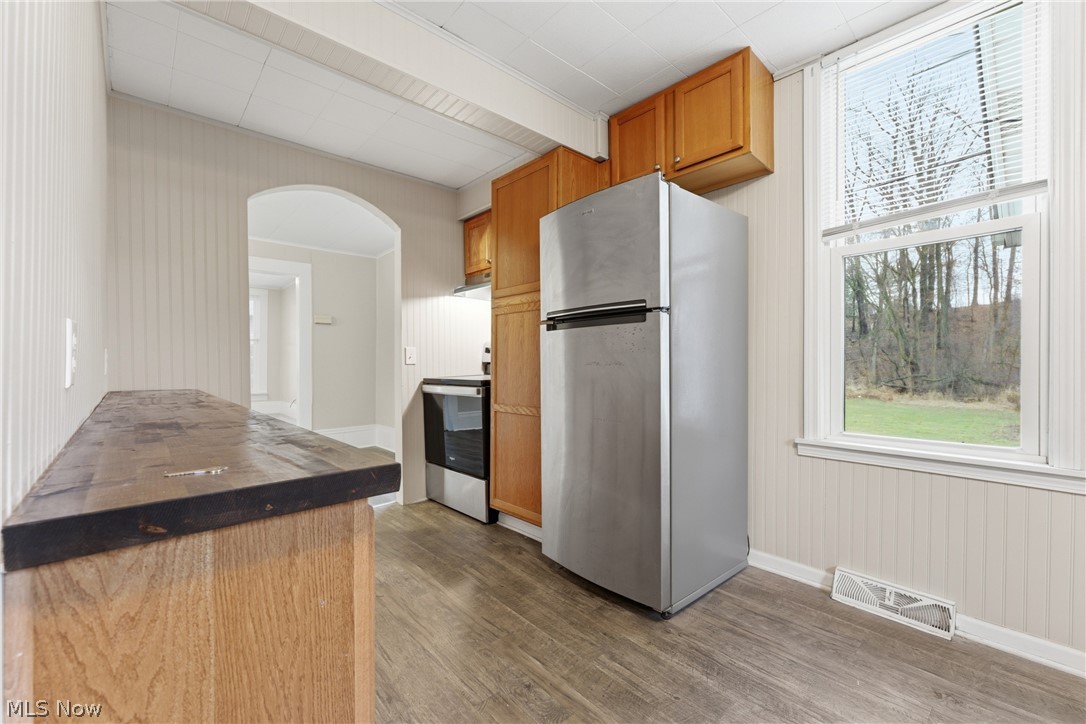 294 Plain Street Magnolia OH 44643