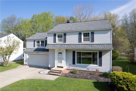 5297 Marian Drive Lyndhurst OH 44124