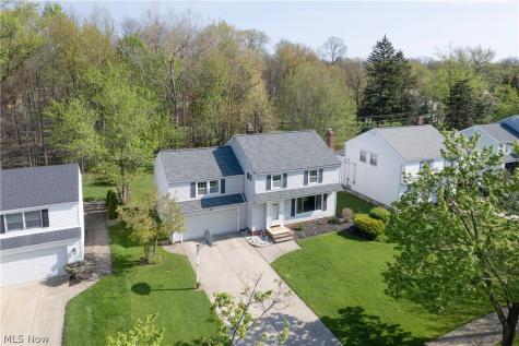 5297 Marian Drive Lyndhurst OH 44124