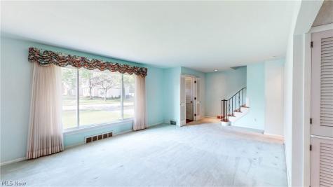 5297 Marian Drive Lyndhurst OH 44124