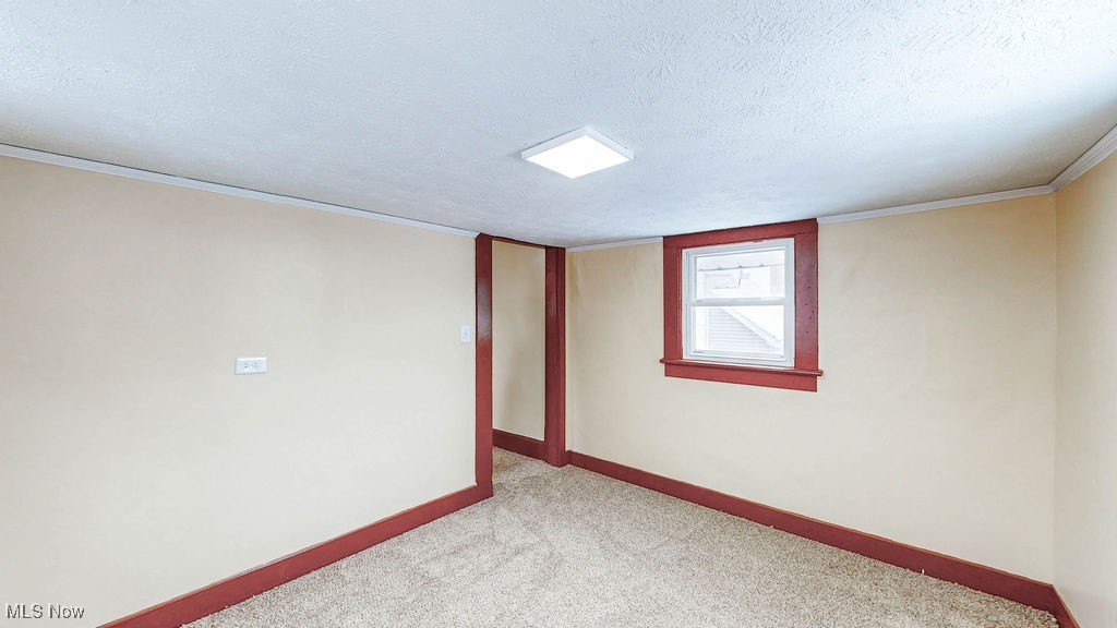 941 Hunt Street Akron OH 44306