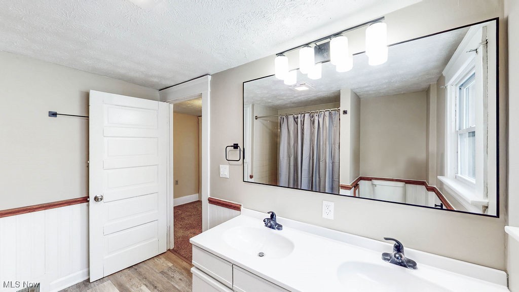 941 Hunt Street Akron OH 44306