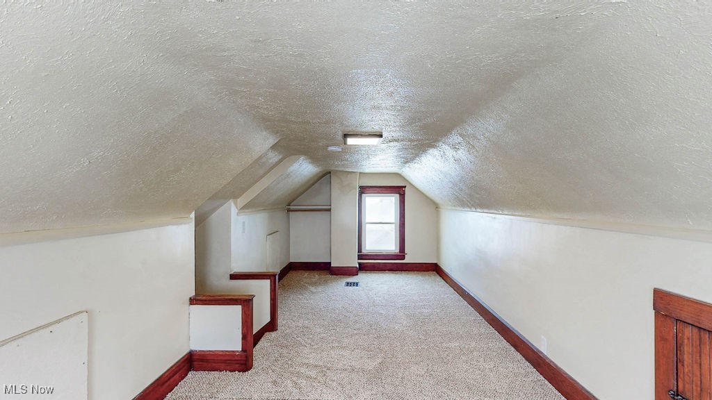 941 Hunt Street Akron OH 44306