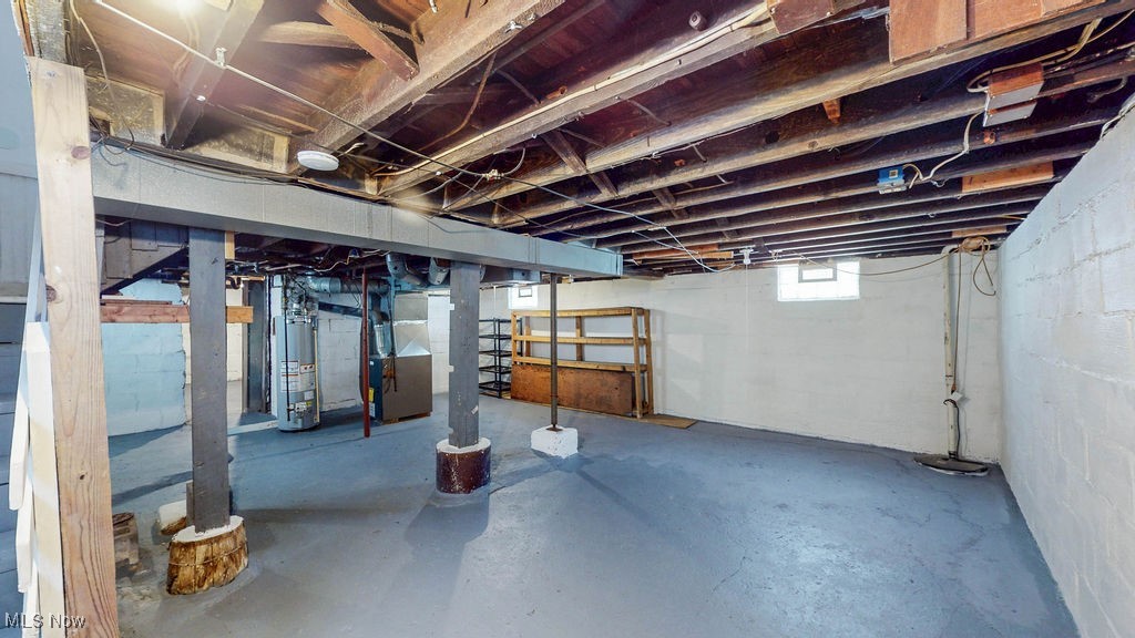 941 Hunt Street Akron OH 44306