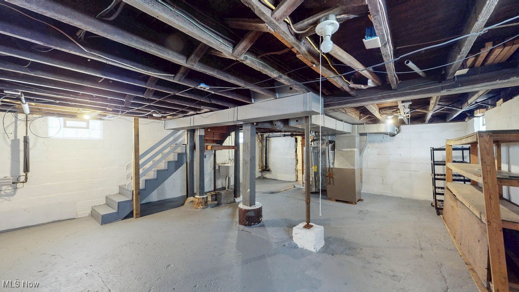 941 Hunt Street Akron OH 44306