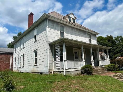 615 Wooster Street Marietta OH 45750
