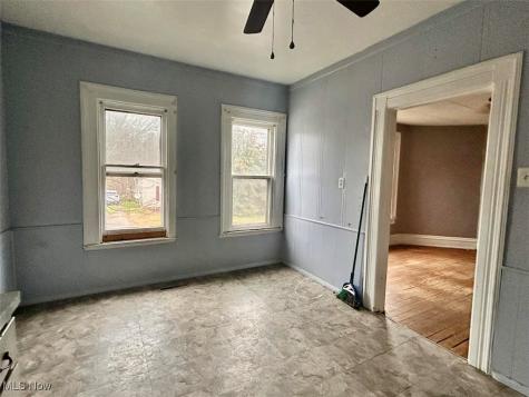 615 Wooster Street Marietta OH 45750