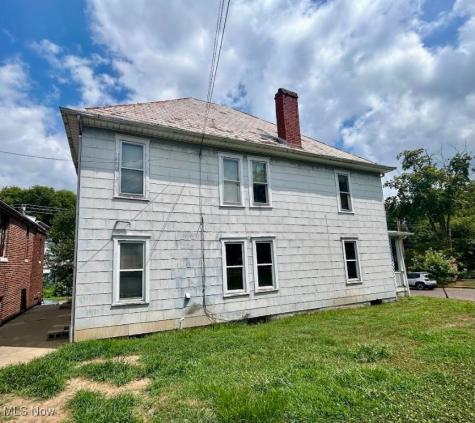 615 Wooster Street Marietta OH 45750