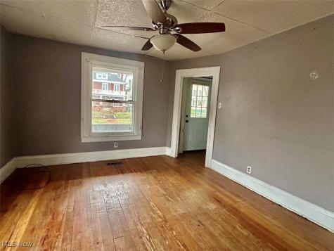 615 Wooster Street Marietta OH 45750