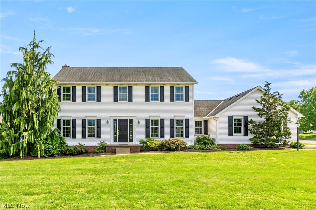 906 Southmoor Circle NE Canton OH 44721
